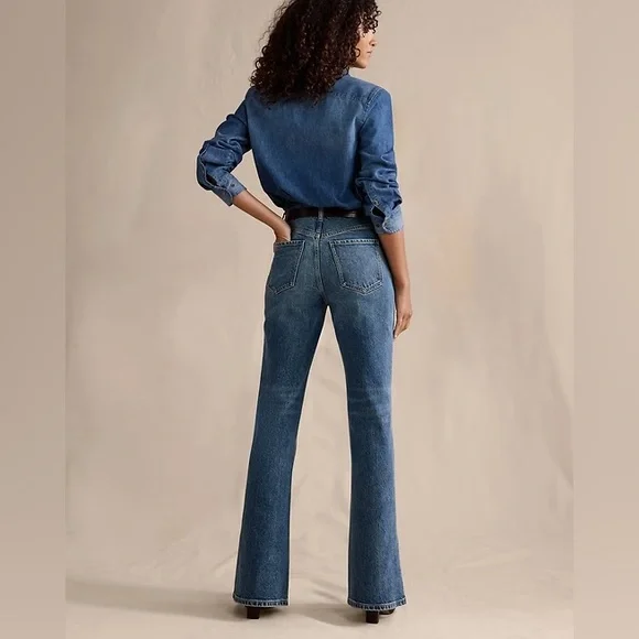 NWOT Banana Republic High Rise Relaxed Bootcut Jeans size 26 - Picture 5 of 11